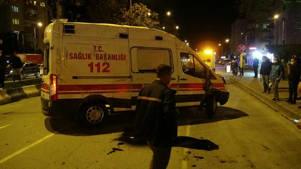 taksiile-ambulans-carpisti-cok-sayida-yarali-var-1610132861107.jpg