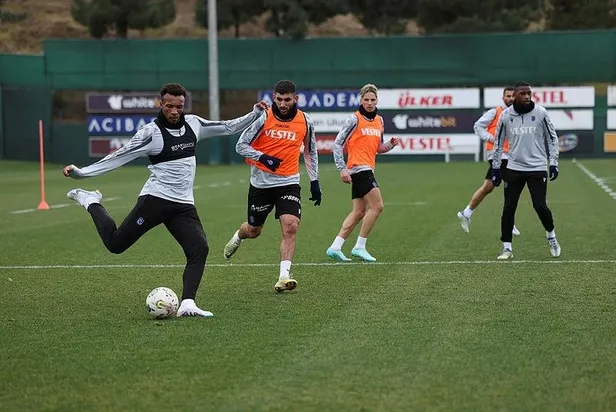 son-sampiyon-trabzonspor-taraftarini-kahrediyor-1675038644311.jpeg Son şampiyon Trabzonspor taraftarını kahrediyor-6