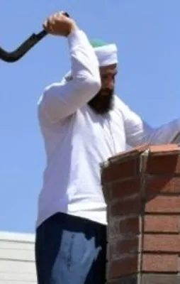 Atatürk büstüne saldıran provokatör tutuklandı