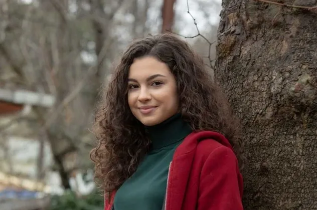 5 yaşında oyunculuğa gönül verdi! Kardeşlerim'in Asiye'sinden çok özel açıklamalar: 'İnsanların yorumları çok hoşuma gidiyor'