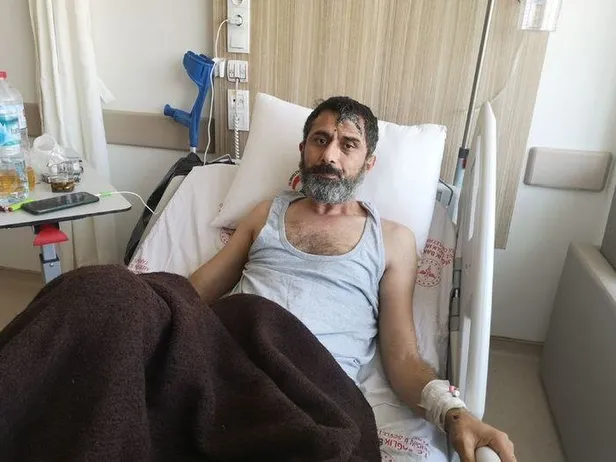 kurtarma-ekibi-ile-enkaz-altinda-diyalogu-gundem-olmustu-ahmet-abi-neler-atlatmis-oldurmeyen-allah-oldurmuyor-1676701563998.jpeg Kurtarma ekibi ile enkaz altında diyaloğu gündem olmuştu! 'Ahmet Abi' neler atlatmış: Öldürmeyen Allah öldürmüyor-5