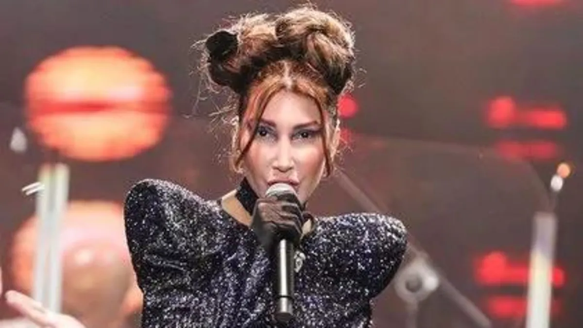 Hande Avrupa'ya gidiyor!