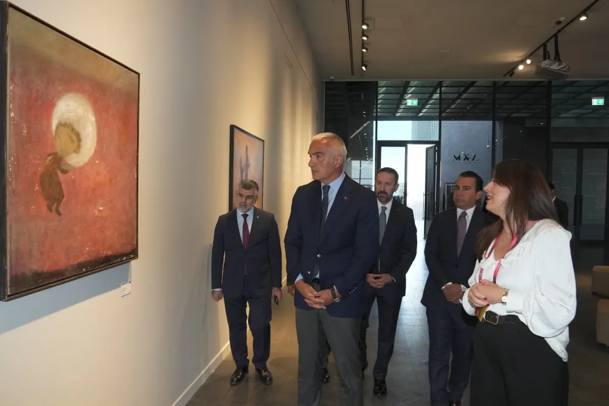 bakan-ersoy-duyurdu-istanbul-kultur-yolu-festivali-400den-fazla-etkinlikle-kapilarini-acti-1790408746982.jpg Bakan Ersoy duyurdu: İstanbul Kültür Yolu Festivali konserler, sergiler ve gastronomi rotalarının yer aldığı 400'den fazla etkinlikle kapılarını açtı!-6