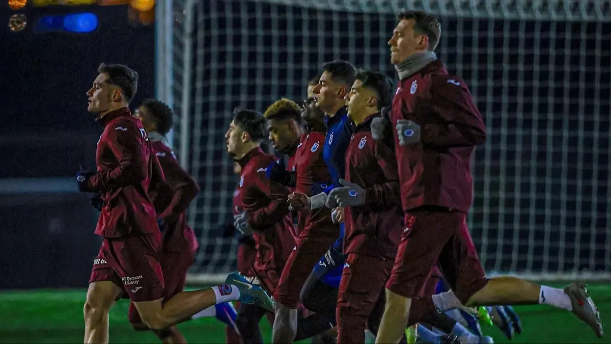 Trabzonspor'da Süper Kupa'daki Galatasaray maçına hazırlanıyor