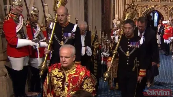 Kraliçe Elizabeth'in kara kutusu Uzun Paul 44 yıl yanından hiç ayrılmadı! İşte Paul Whybrew'in ilginç öyküsü - 6