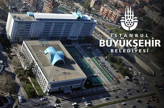CHP'li İBB’nin parasıyla romantik jest: BELTUR müdürü modacı eşi için Hıdiv Kasrı'nı kapattı