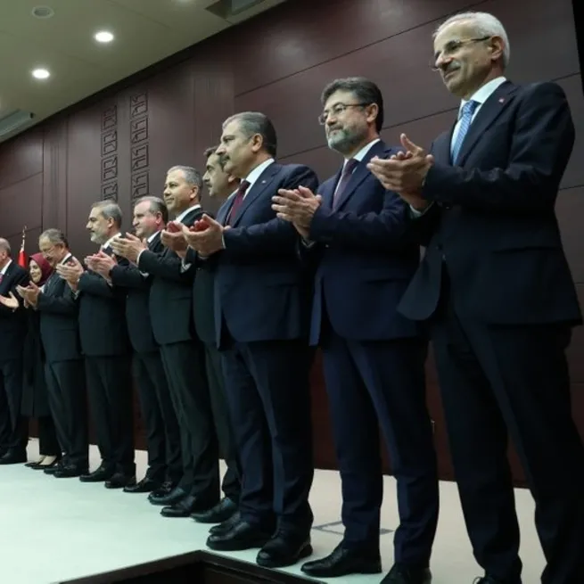 Yunan medyasında gündem yeni Kabine! Yaşar Güler ve Hakan Fidanı mercek altına aldılar