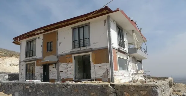 Fay hattı üzerine yapılan milyonluk ev kağıt gibi dağıldı: "İki yıllık emeğimiz yerle bir oldu"