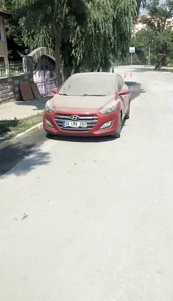 Beylikdüzü’nde isyan var! İSKİ’nin iş bilmezliği vatandaşı çileden çıkardı: İmamoğlu’na oy veren ellerim kırılsın-3