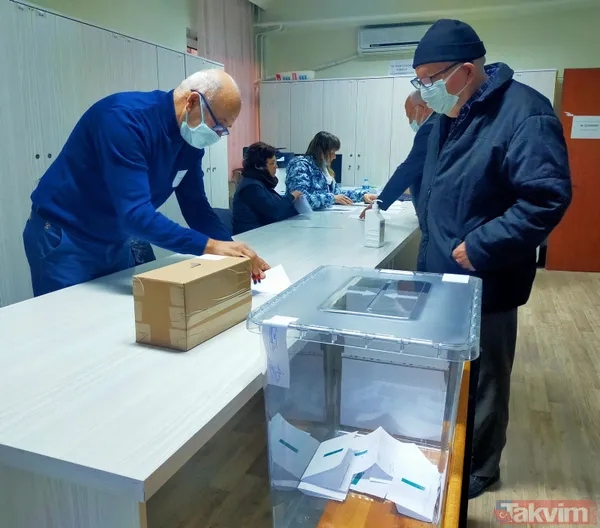 SON DAKİKA: Bulgaristan seçimleri 2021 | Vatandaşlar ikinci tur için sandık başında - 24