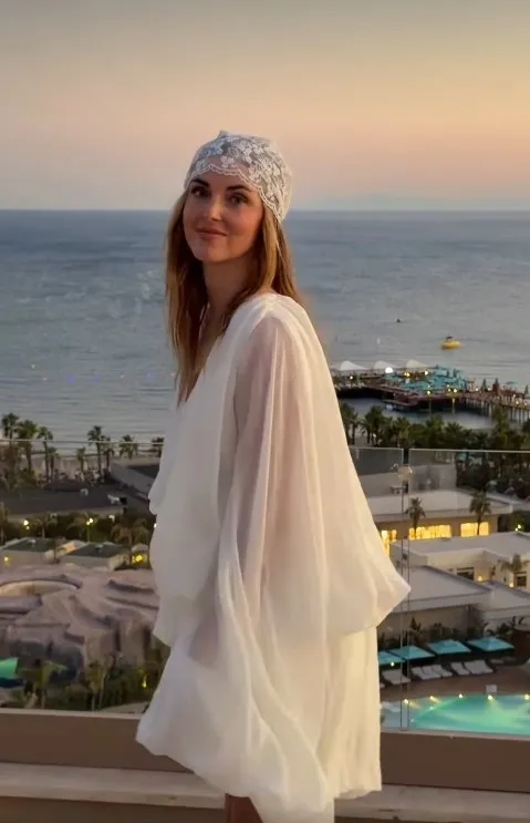 chiara-ferragni-antalyada-italyan-moda-ikonundan-hamam-keyfi-1785494858629.jpg Türkiye tutkusundan vazgeçmiyor! İtalyan moda ikonu Chiara Ferragni yine Antalya'da: Hamamda kese köpük yaptırdı!-4