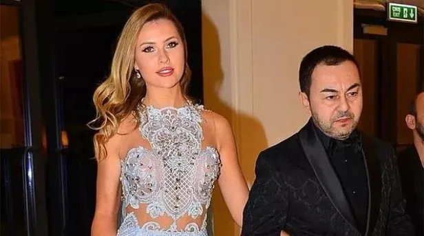 Serdar Ortaç'ın eski eşi Chloe Loughnan İstanbul'un göbeğinde iç çamaşırsız! Banyodan, yataktan derken hızını alamadı bu sefer...-8