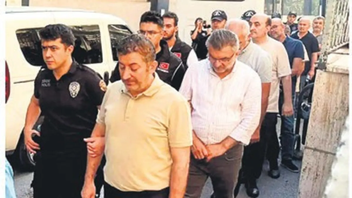 Hakmar ve Tatbak yönetiminden 22 kişi FETÖ soruşturmasında tutuklandı