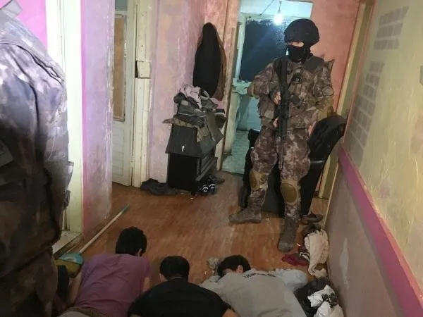 Bursa'da DEAŞ'a büyük darbe: 38 gözaltı-5