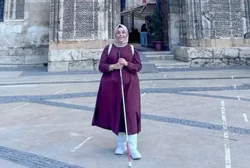 18 yaşında görme yetisini kaybeden Macide Büşra Yeloğlu, annesinin sözleriyle hayata tutundu