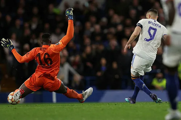 1649320570785.jpg Karim Benzema Ramazan ayında kariyer rekorunu kırdı! Akıllara 5 yıl önce Fatih'te katıldığı iftar programı geldi-3