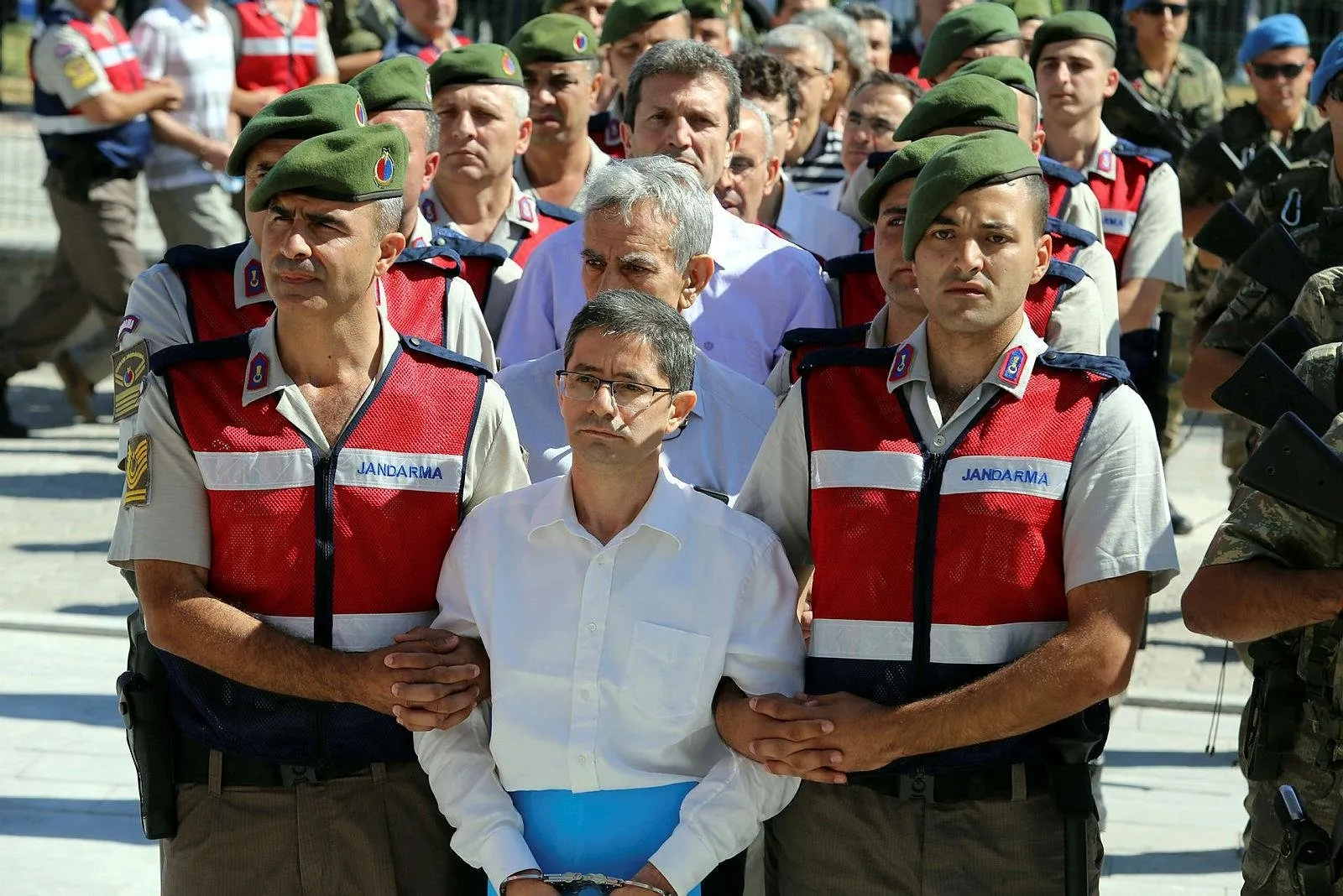 Şakir Batmaz: Kardeşim FETÖ'cü