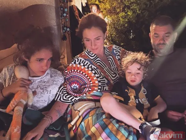 Ceyda Düvenci ile eşi Bülent Şakrak'ın boşanacakları iddia edilmişti! Ünlü çiftten ilk paylaşım geldi! 8 yıllık evlilik... - 6