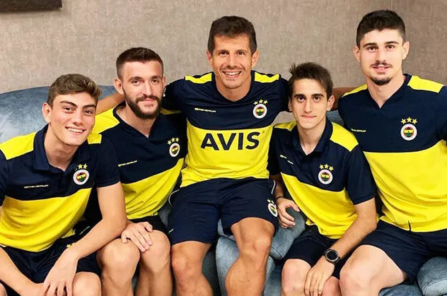 Fenerbahçe'de ikinci Merih Demiral vakası | Portekizliler kancayı taktı