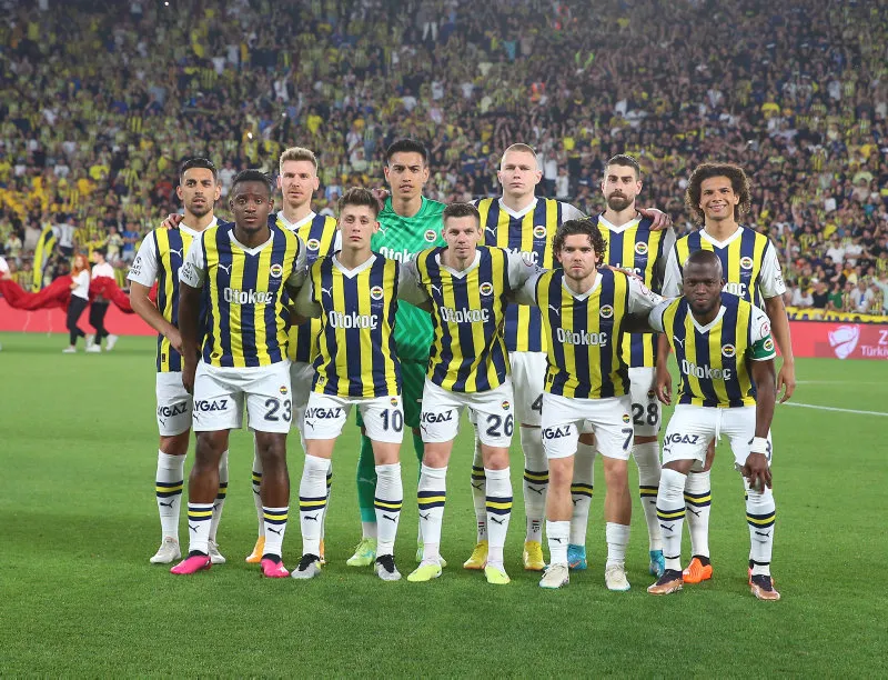 Fenerbahçe'den taraftara bayram hediyesi! Orta saha ona emanet - 6