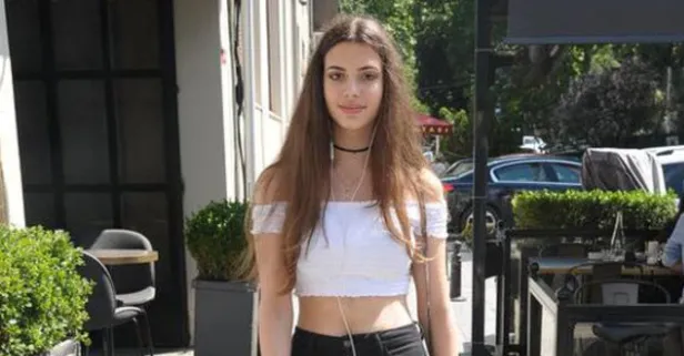 Derin Talu annesi Defne Samyeli'nin Cem Yılmaz'la ilişkisi hakkında konuştu