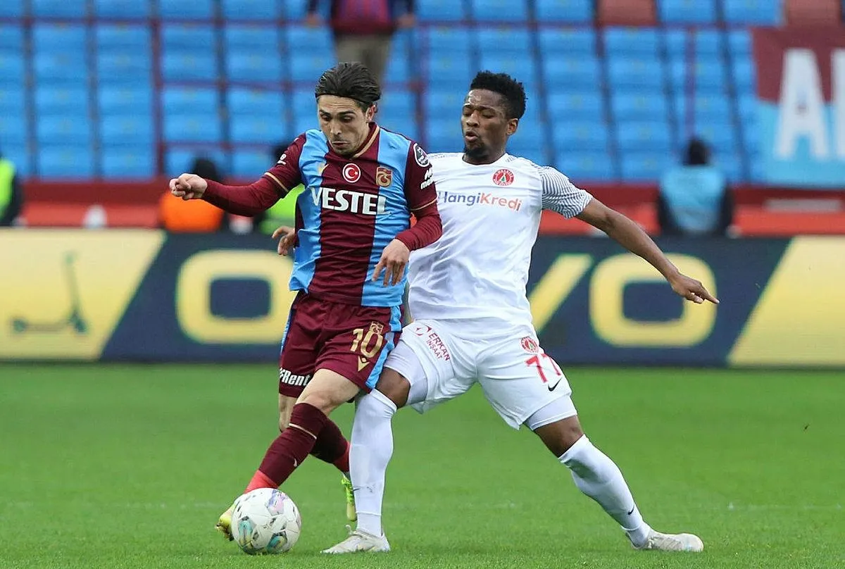 Trabzonspor’a sahasında şok!