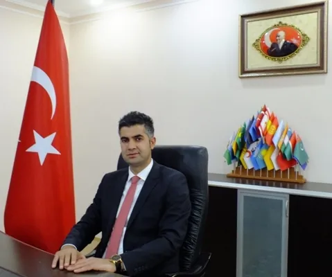 fetocu-eski-vali-idris-akcaya-15-yil-hapis-talebi-2012de-gorevlendirme-ile-amerikaya-gittim-1634540962590.jpg FETÖ'cü eski vali İdris Akça'ya 15 yıl hapis talebi: 2012'de görevlendirme ile Amerika'ya gittim-3