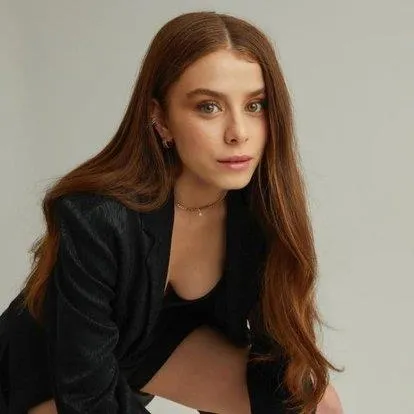 miray-danerle-iliskisi-biten-ogulcan-engin-ilayda-alisan-ile-fena-yakalandi-cift-ask-sorularina-oyle-bir-sey-s-1687290986028.jpeg Miray Daner’le ilişkisi biten Oğulcan Engin güzel oyuncu İlayda Alişan ile fena yakalandı! Çift aşk sorularına...-2