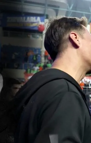 Duman grubunun solisti Kaan Tangöze'ye AK Parti'den yanıt: Seçimleri bekleme