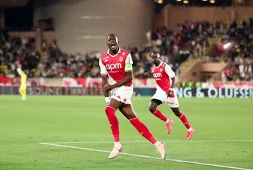 Galatasaray’da yeni isim: Denis Zakaria!