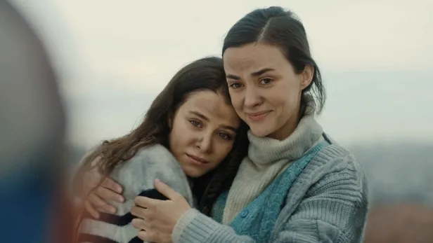 ates-kuslari-bu-aksam-var-mi-yok-mu-17-subat-2023-atv-yayin-akisi-atvnin-ates-kuslari-dizisi-yeni-bolumu-ne-za-1676642105786.jpg Ateş Kuşları bu akşam var mı, yok mu? 17 Şubat 2023 ATV yayın akışı! ATV'nin Ateş Kuşları dizisi yeni bölümü ne zaman, saat kaçta?-2