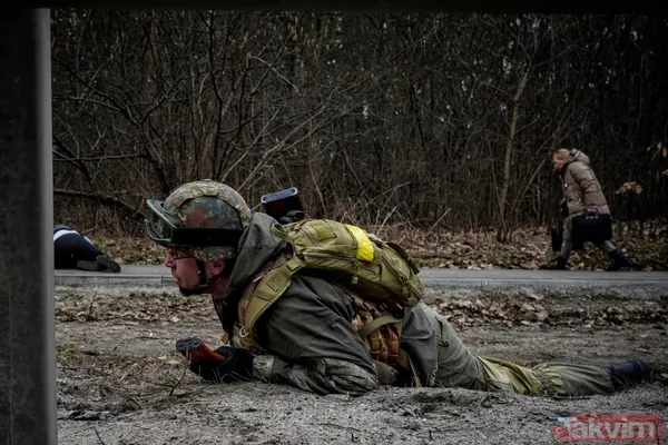 Rusya Ukrayna savaşında 13. gün! Savaştan çarpıcı kareler - 18