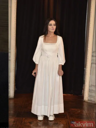 Yıldız Tilbe'nin boyu kadar kızı olduğunu görenler inanamıyor! Torunlarını duyanlar ise ikinci şoku yaşıyor... - 2