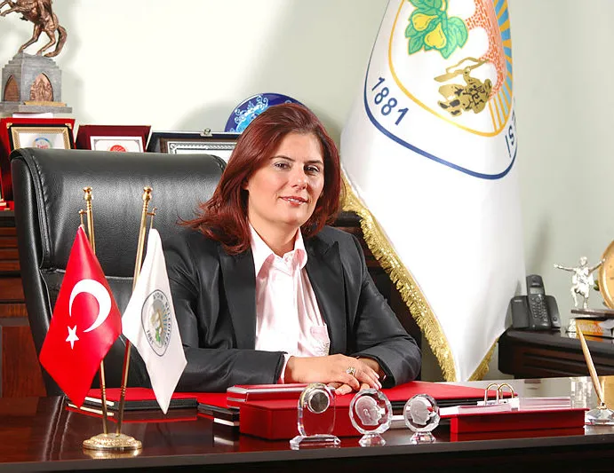 CHP’li Çerçioğlu’ndan tetikçi gazetecisine görülmemiş kıyak