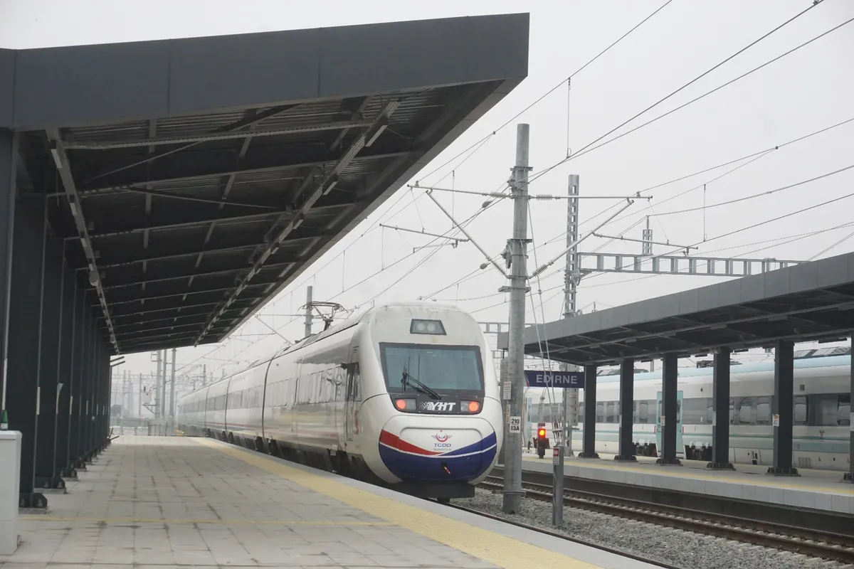 tcdd-tasimacilik-166-daimi-isci-aliyor-iskur-basvuru-ekrani-acildi-1792595909016.jpg TCDD Taşımacılık 166 daimi işçi alıyor: İŞKUR başvuru ekranı açıldı-4