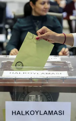 ABD'de kullanılan oylar Türkiye'ye gönderildi