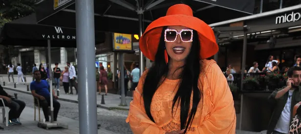 Bülent Ersoy böyle çıktı