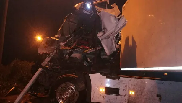 İzmir'de feci kaza!-1