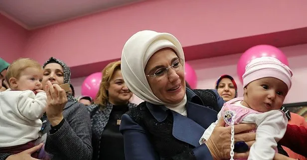 Emine Erdoğan’dan sezaryen uyarısı: Çocuğun burcunu belirlemek için gün seçiliyor