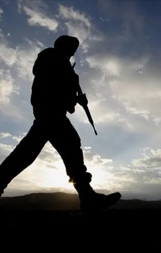 Son dakika: MSB: Hakkari'de 1 asker şehit oldu