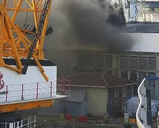 Haliç Tersanesi’nde yangın!