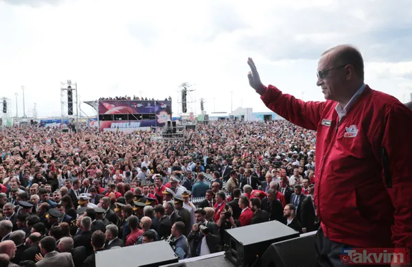 Cumhurbaşkanı Recep Tayyip Erdoğan TEKNOFEST'i ziyaret etti - 21