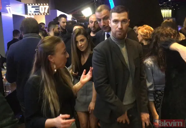 Seda Sayan'ın oğlu Oğulcan Engin ile Ezgi Eyüboğlu aşkından ilk kare! Çifte kumruların yanında bakın kim var... - 6