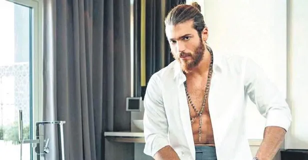 Yakışıklı oyuncu Can Yaman'dan eski aşkı Demet Özdemir’e sitem!