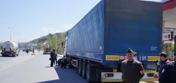 Askeri TIR’a saldırı