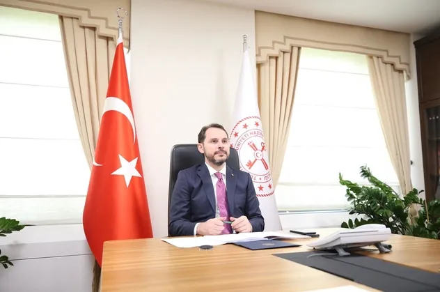 Son dakika: Hazine ve Maliye Bakanı Berat Albayrak'tan OECD toplantısı sonrası flaş açıklama