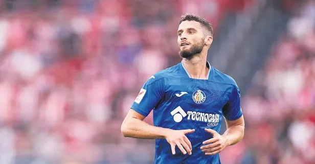 Beşiktaş yönetimi savunmaya takviye yapmak için düğmeye bastı!  Duarte, Lascelles, Riccieli...