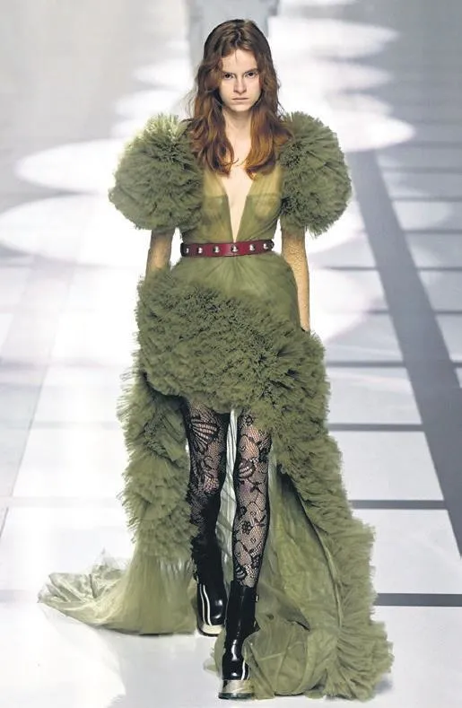 anneler-gunu-e-ticaret-alisverisini-hareketlendiriyor-online-alisverislerin-21-milyar-lirayi-asmasi-bekleniyor-1651868283690.jpeg Anneler günü e-ticaret alışverişini hareketlendiriyor! Online alışverişlerin 21 milyar lirayı aşması bekleniyor-2