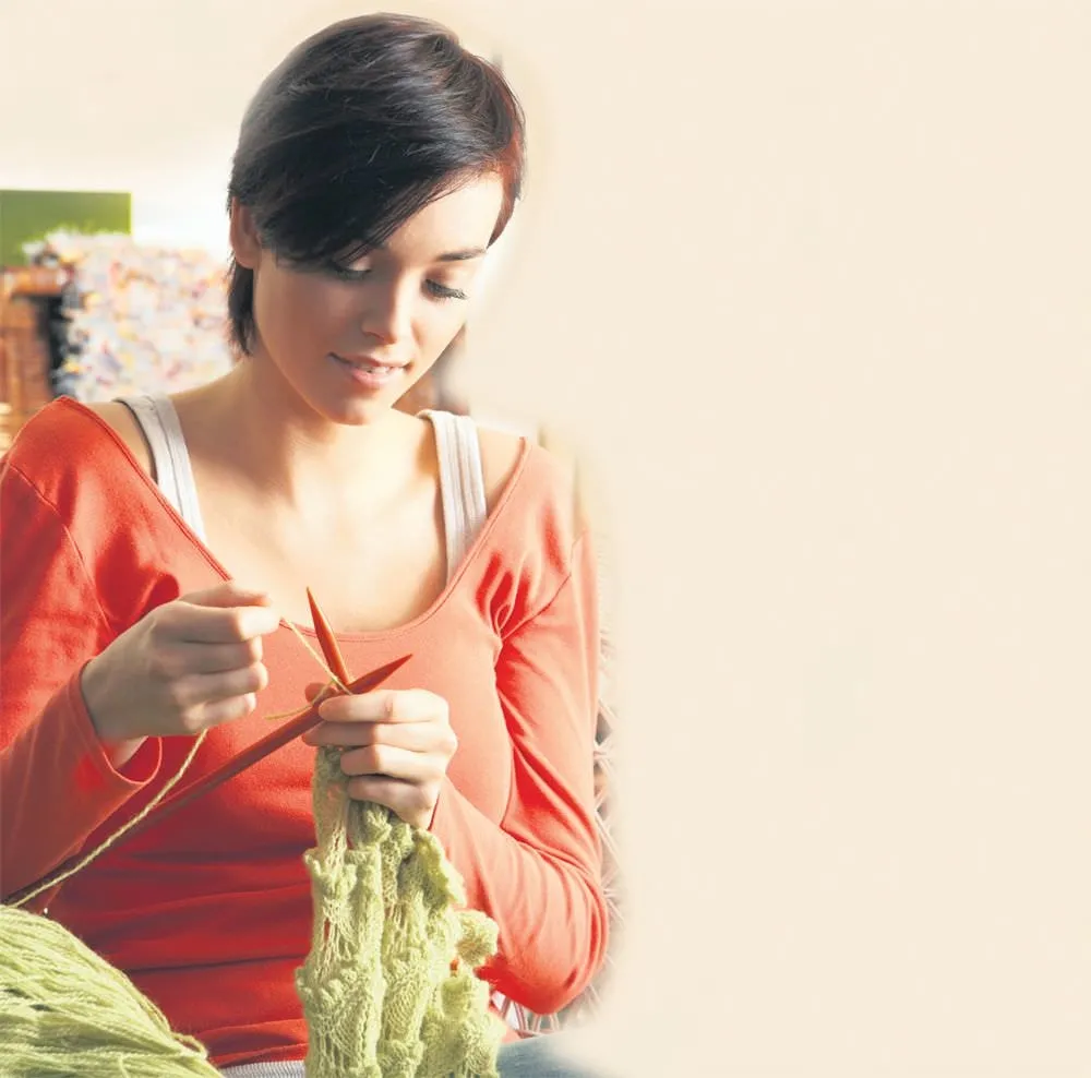 Evde çalışan kadına sigorta