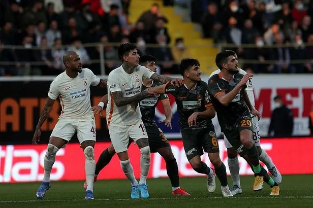 Erick Pulgar Galatasaray'a ilaç olsun diye geldi modaya uydu-2
